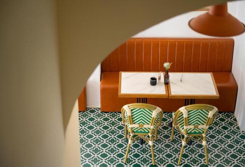 בית מלון כפרי 911 Surf Villa