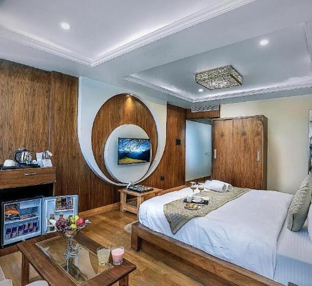 فندق Adlife Luxury