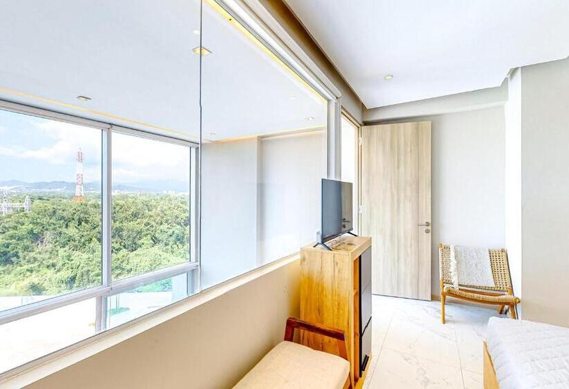 هتل Artist S Retreat @ Marítima Golf 2h