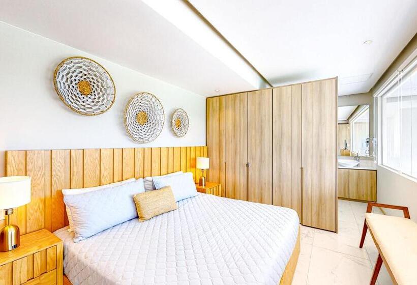 هتل Artist S Retreat @ Marítima Golf 2h