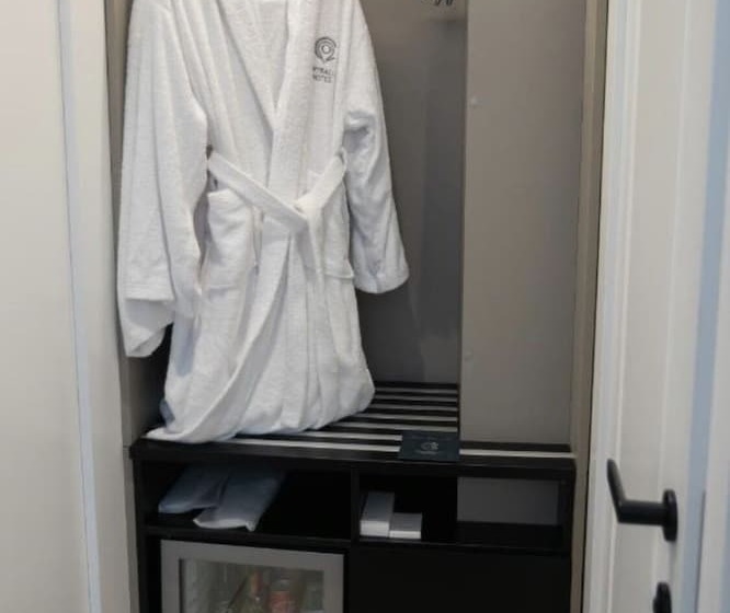 فندق Central Inn