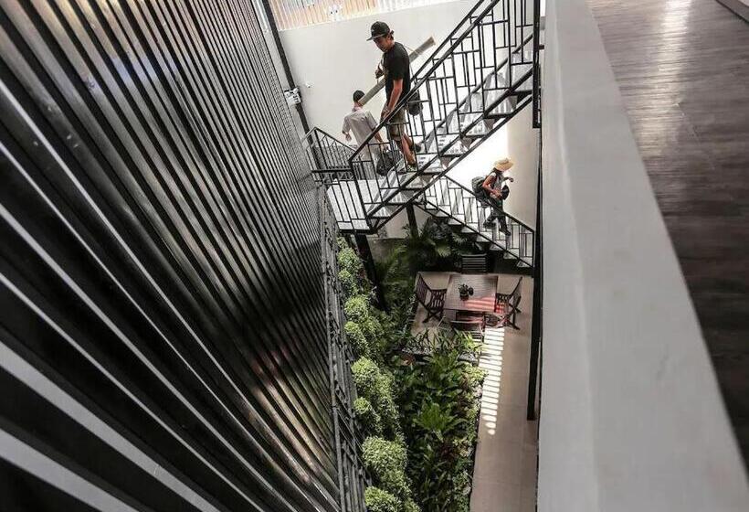 בית מלון כפרי De Palace