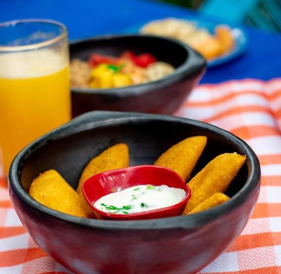 בית מלון כפרי Ekoparque Lunaforest