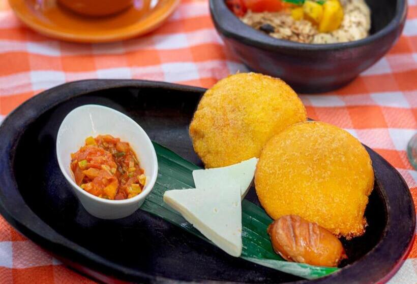 בית מלון כפרי Ekoparque Lunaforest