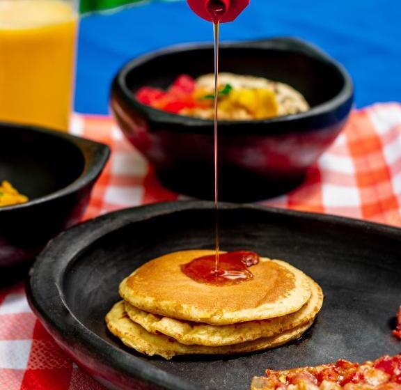 בית מלון כפרי Ekoparque Lunaforest