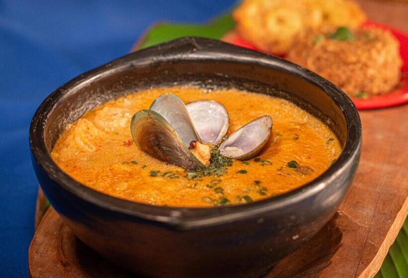 בית מלון כפרי Ekoparque Lunaforest