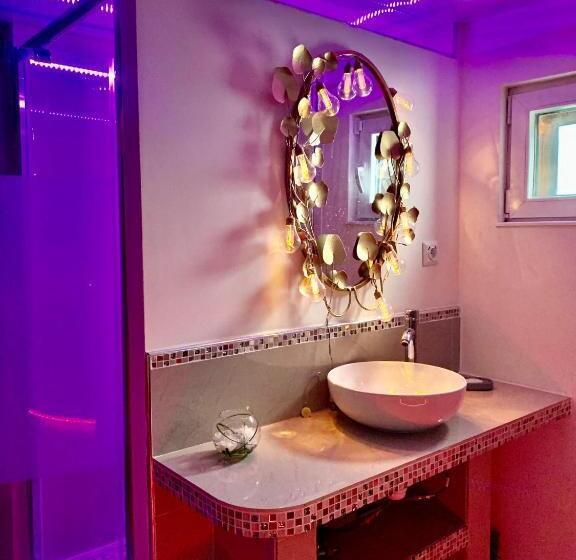 酒店 Espace Détente Jacuzzi Sauna