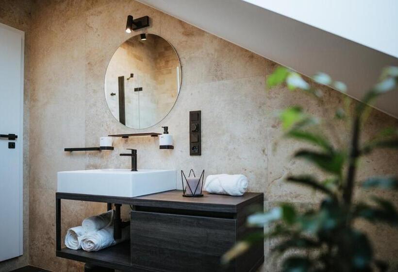 בית מלון כפרי Galerie Mlýn žeraviny