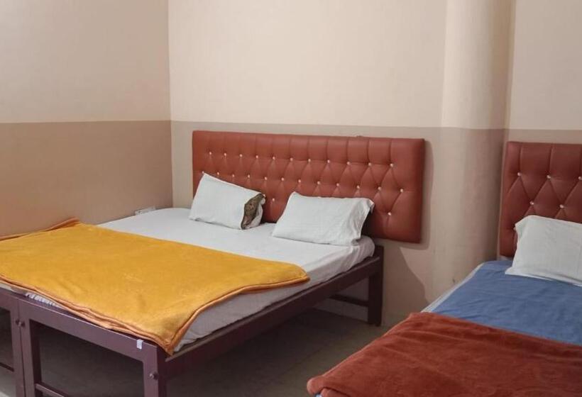 هتل Green Zone Residency