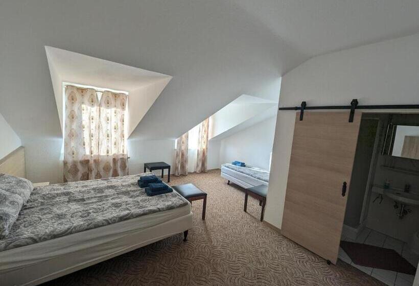 فندق Gästehaus Altena