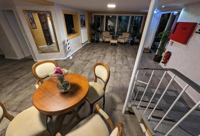 호텔 Gästehaus Altena