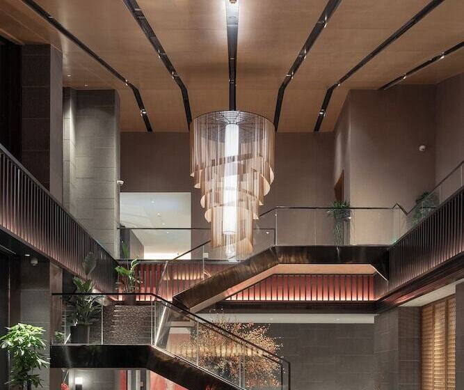 Отель Hyakumangoku Onsen