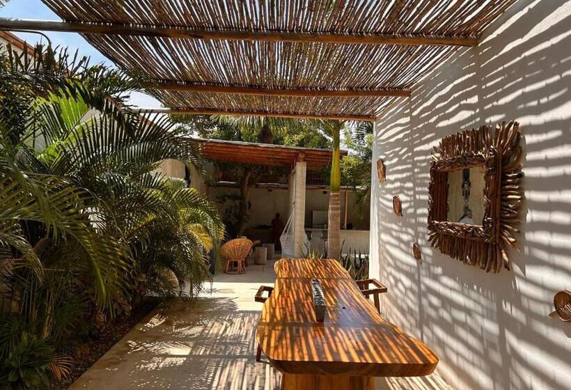 ホテル Ito Zicatela Cam A La Cruz 70938 Puerto Escondido Oax