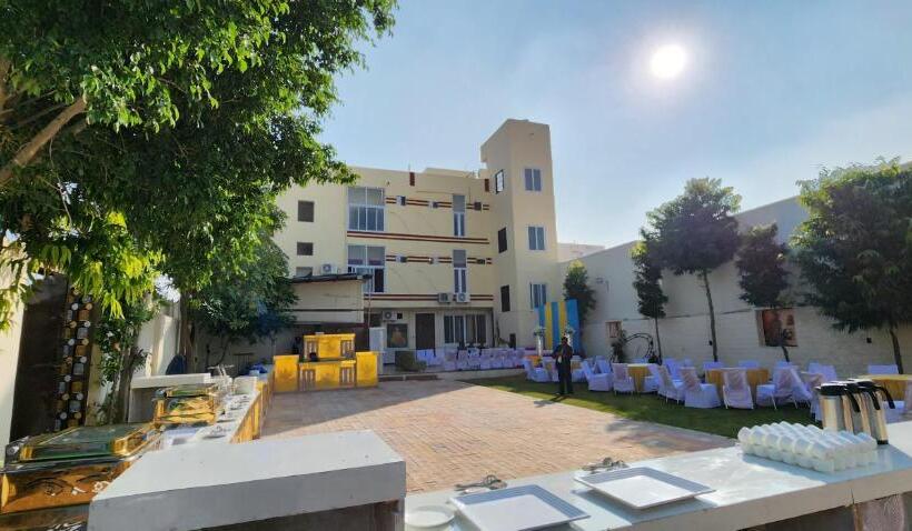 בית מלון כפרי Jai Hari Vilas