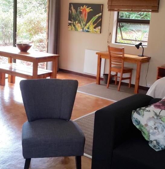 בית מלון כפרי Kuhestan Farm Cottages