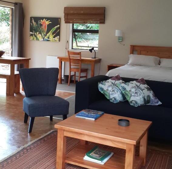 בית מלון כפרי Kuhestan Farm Cottages