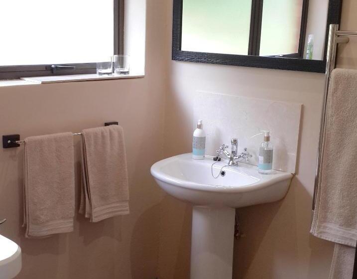 בית מלון כפרי Kuhestan Farm Cottages