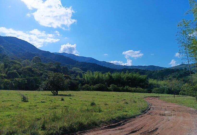 בית מלון כפרי Lemon Ecopark