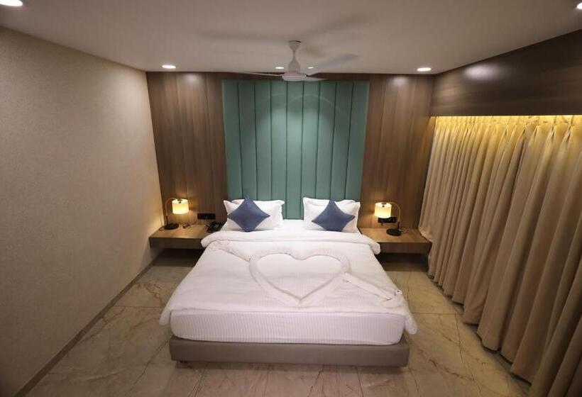 호텔 Lords Eco Inn Navsari