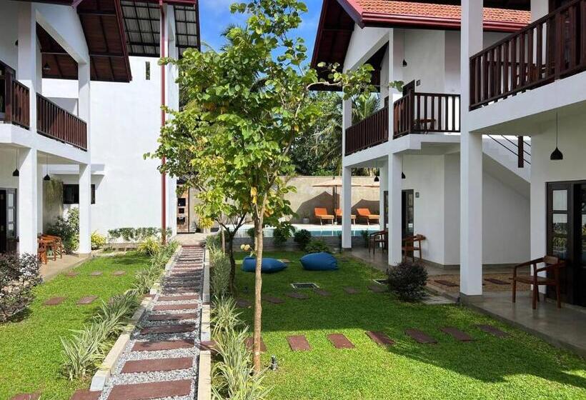 Отель Lum Residence