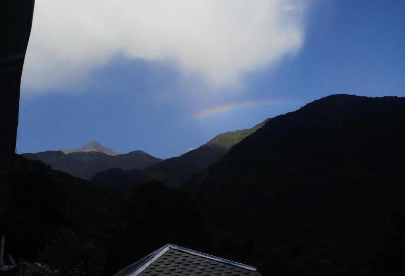 Отель Moon Peak Stay S