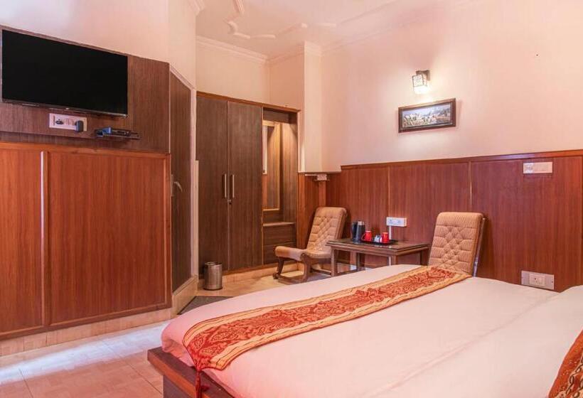 ホテル Nandini By Great Empire