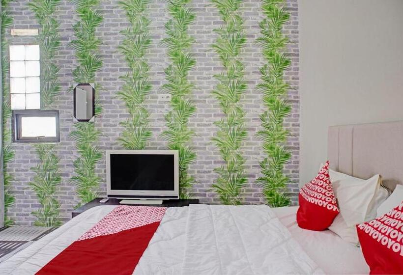 Отель Oyo 93190 Sartika Gh Syariah