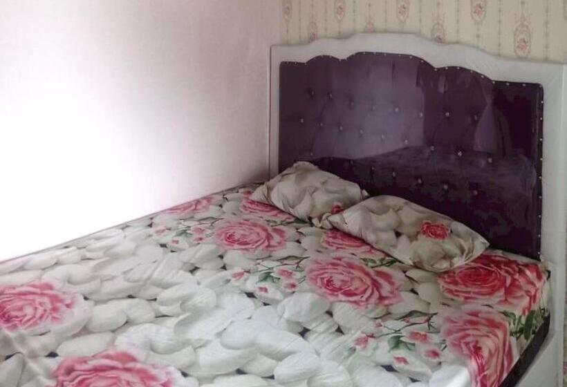 호텔 Oyo 93192 Andesta Guest House Syariah