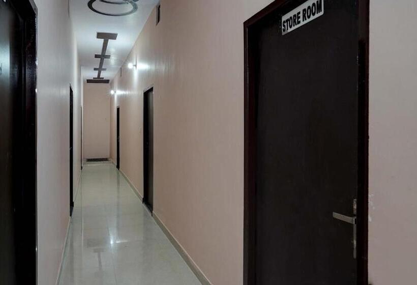 فندق Oyo Flagship Highway Residency