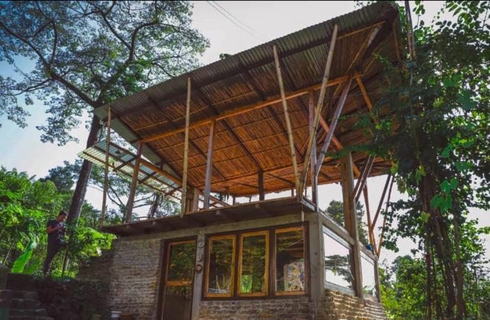 ホテル Petrichor   Regenerative Living Experience