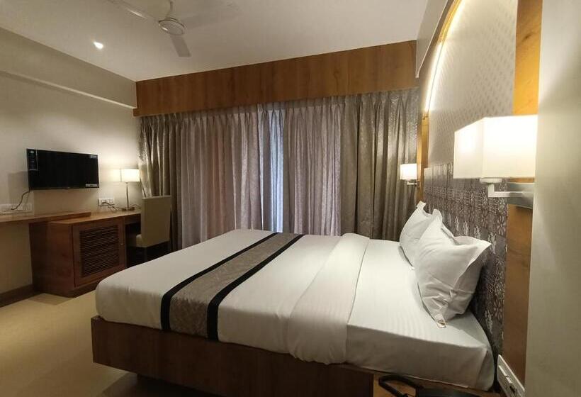 فندق Pk Executive Panvel