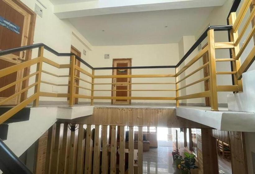 فندق Rambler S Nest