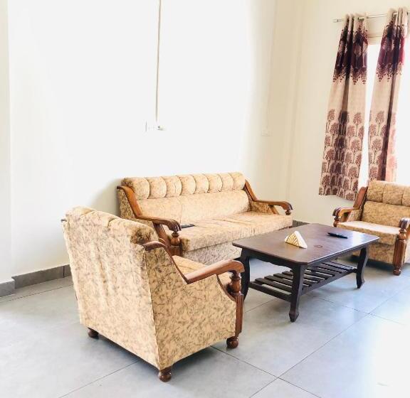 فندق Rana Guest House And Restaurant Morni Hills