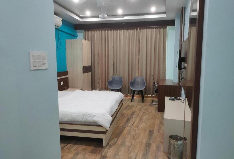 호텔 River King City Palace