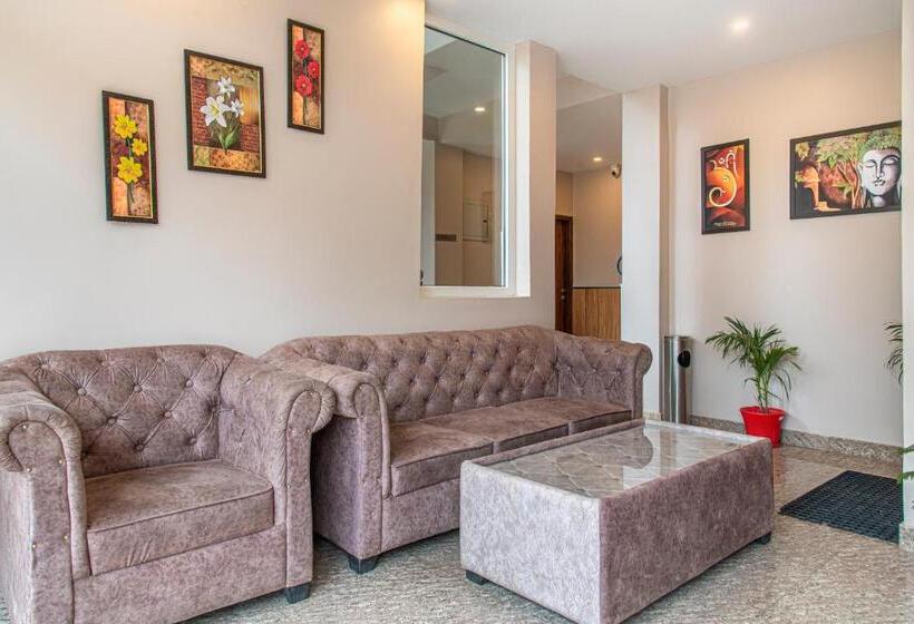 Отель Satyam Grand