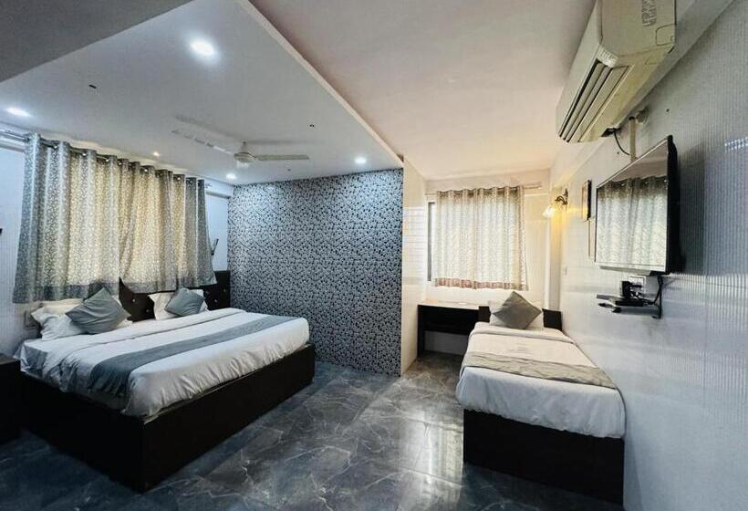 Отель Silver Sky