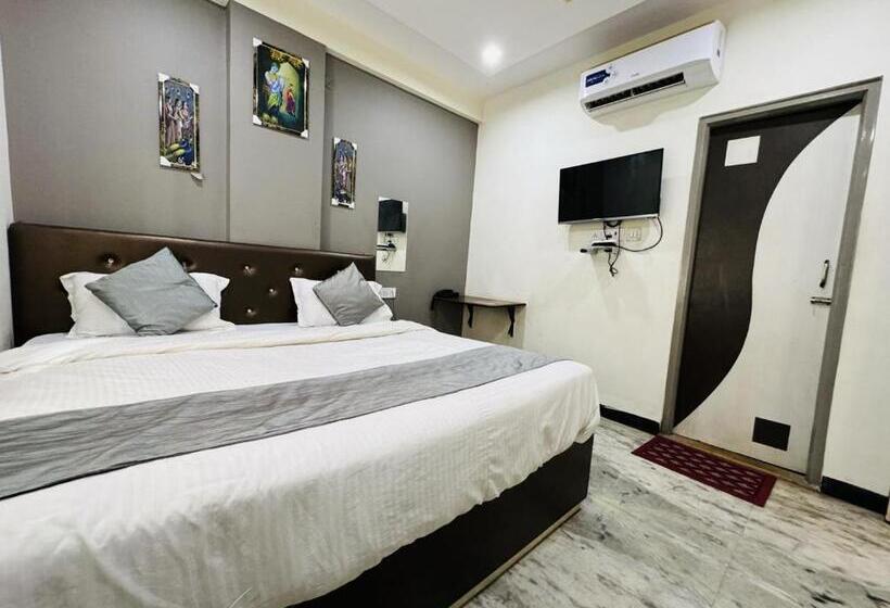 Отель Silver Sky