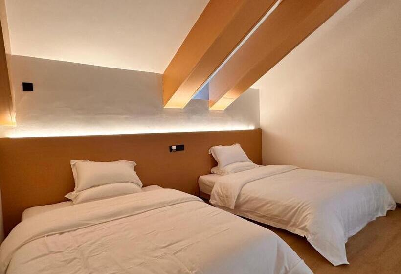 호텔 Slowdown Hostel Wulong