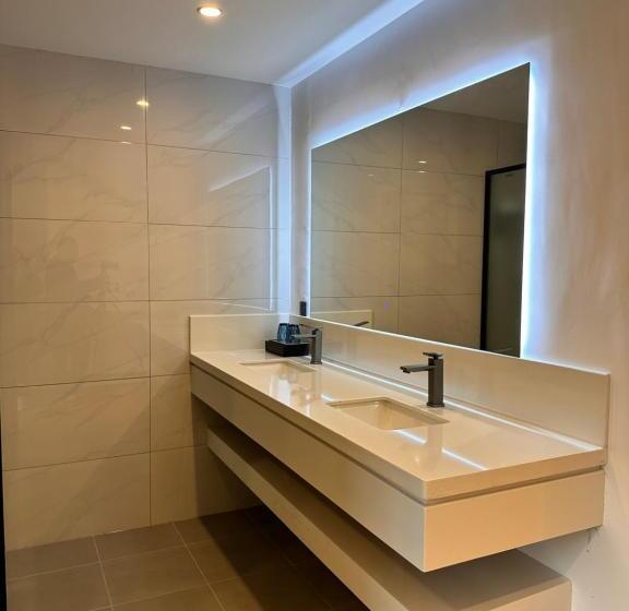 فندق Slowdown Hostel Wulong