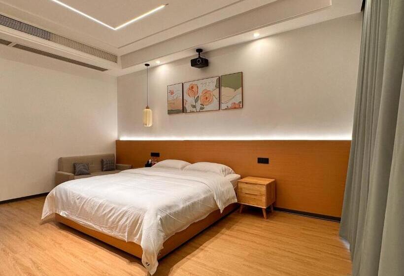 فندق Slowdown Hostel Wulong