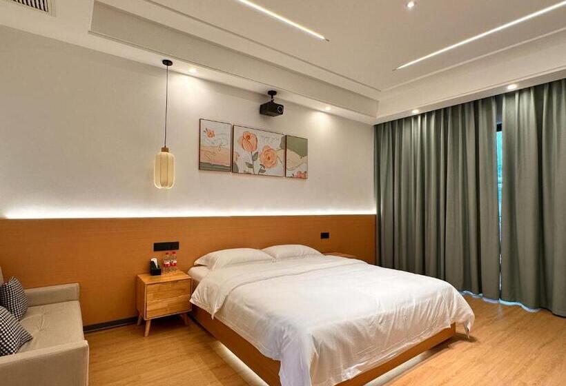 فندق Slowdown Hostel Wulong