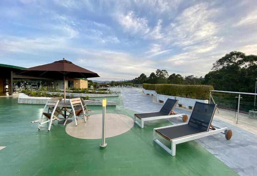 ホテル Suite Estelar   A Pasos Del Aeropuerto