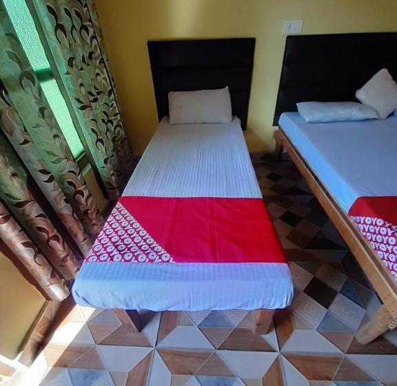 בית מלון כפרי Surya Barkot