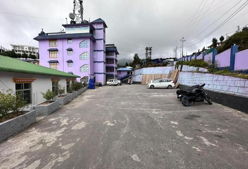 ホテル Tashi Ga Tsel