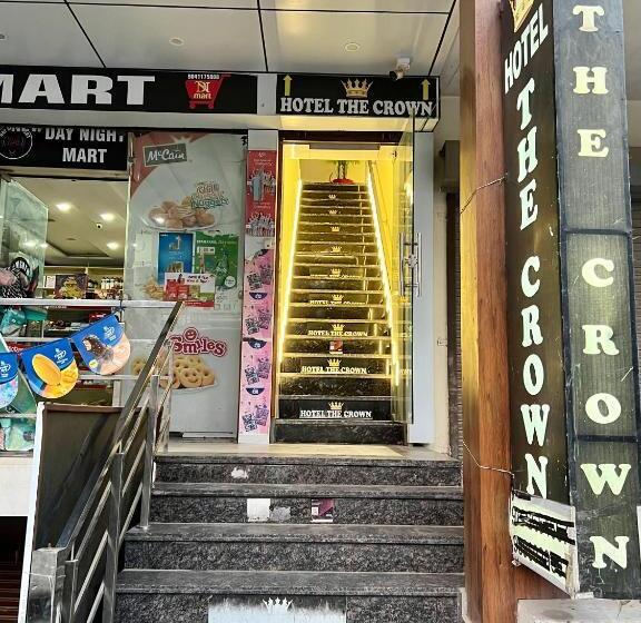 فندق The Crown , Top Rated & Most Awarded Property In Chandigarh, Zirakpur & Tricity