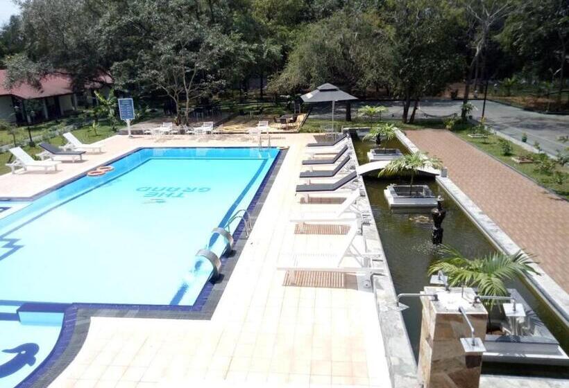 酒店 The Grand Leisure