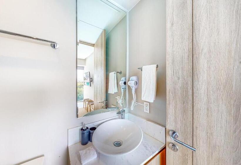 هتل Turquoise Waters @ Maritima Golf 2j