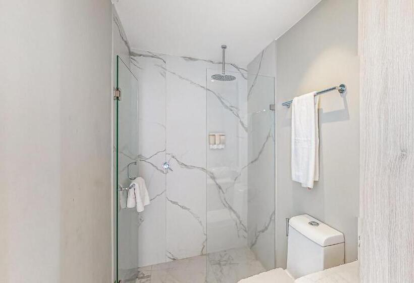 هتل Turquoise Waters @ Maritima Golf 2j