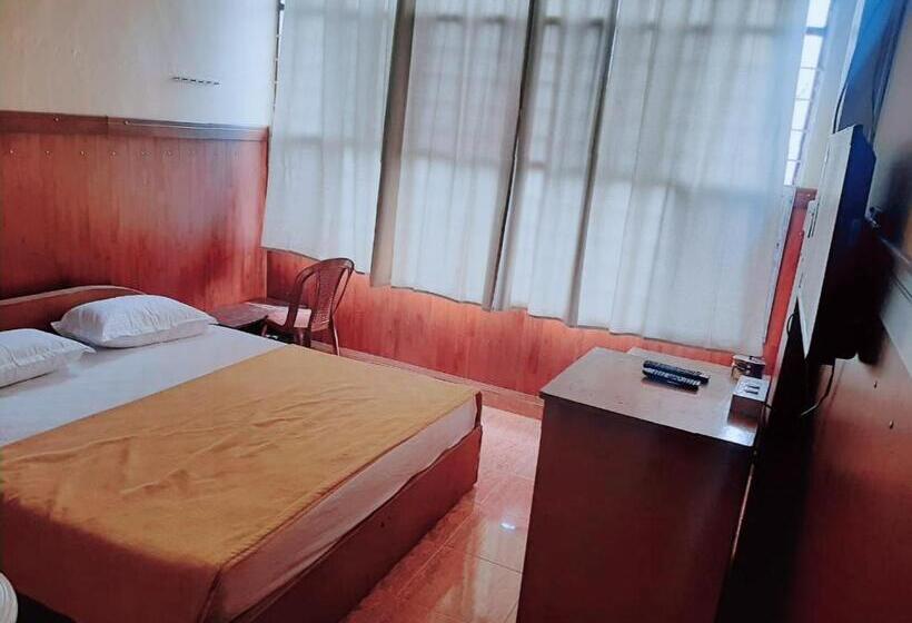 فندق Vega Residency And Bike Rentals