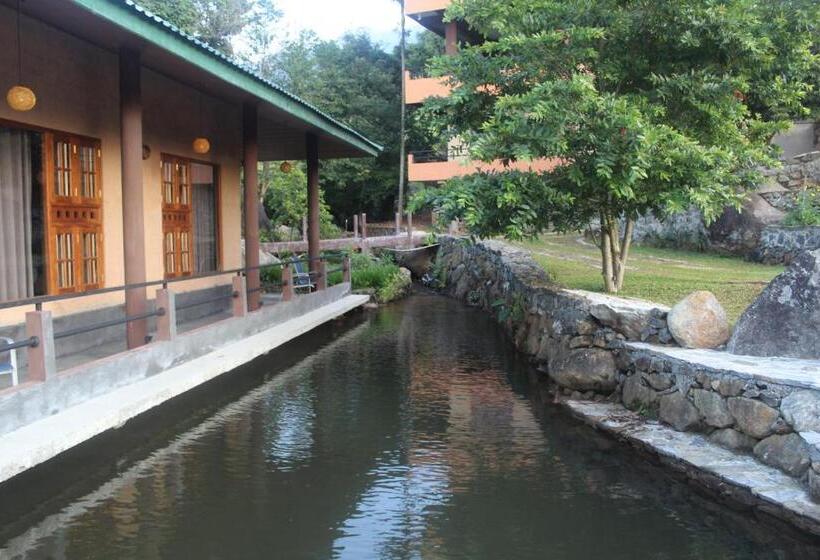 酒店 World S End Base Eco Village